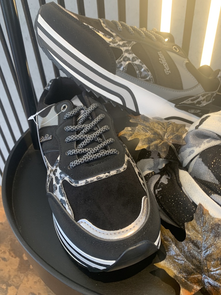 GIA.Schuhe.SG-231 Sneaker schwarz