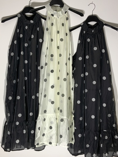 RO.AUT.50788 Kleid gepunktet