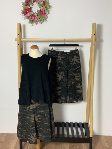 RO.H6.22316 Hose Militärgrün Größe M/L